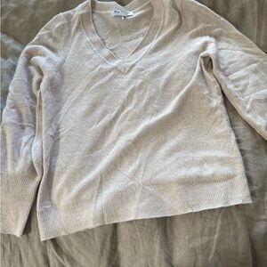 Tommy Bahama Cream V-Neck Sweater